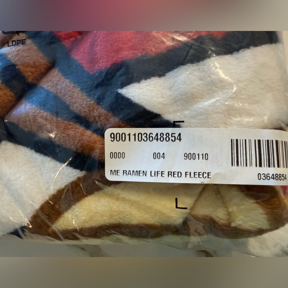 Maruchan Ramen Life Super Soft Fleece Throw Blanket 50x60 | 🍜| NWT - Picture 4 of 4